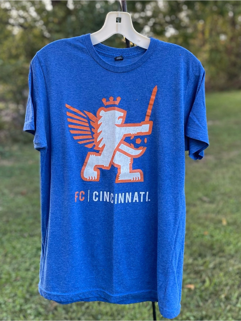 FC Cincinnati Soccer Men’s Blue Graphic T‑Shirt